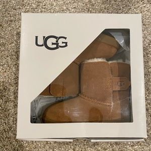 Ugg Keelan Toddler Boots Size 4/5